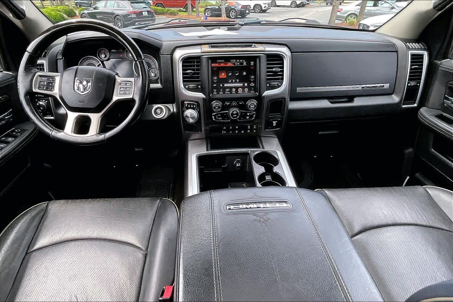 Used 2015 RAM 1500 Limited RWD image 16