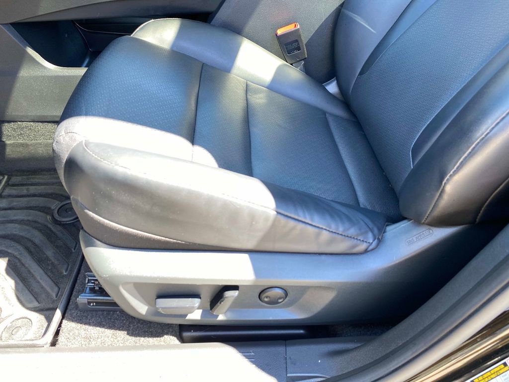 Certified 2023 Nissan Rogue SV w/ SV Premium B Package AWD/4WD image 24
