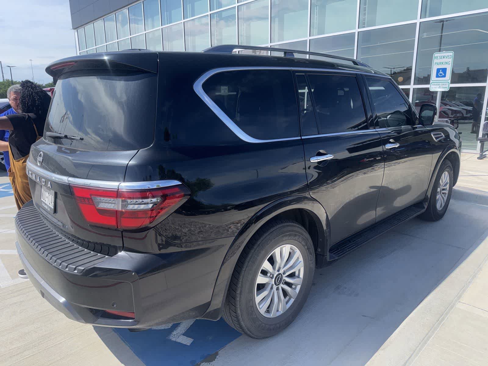 Used 2023 Nissan Armada SV w/ Cargo Package RWD image 2