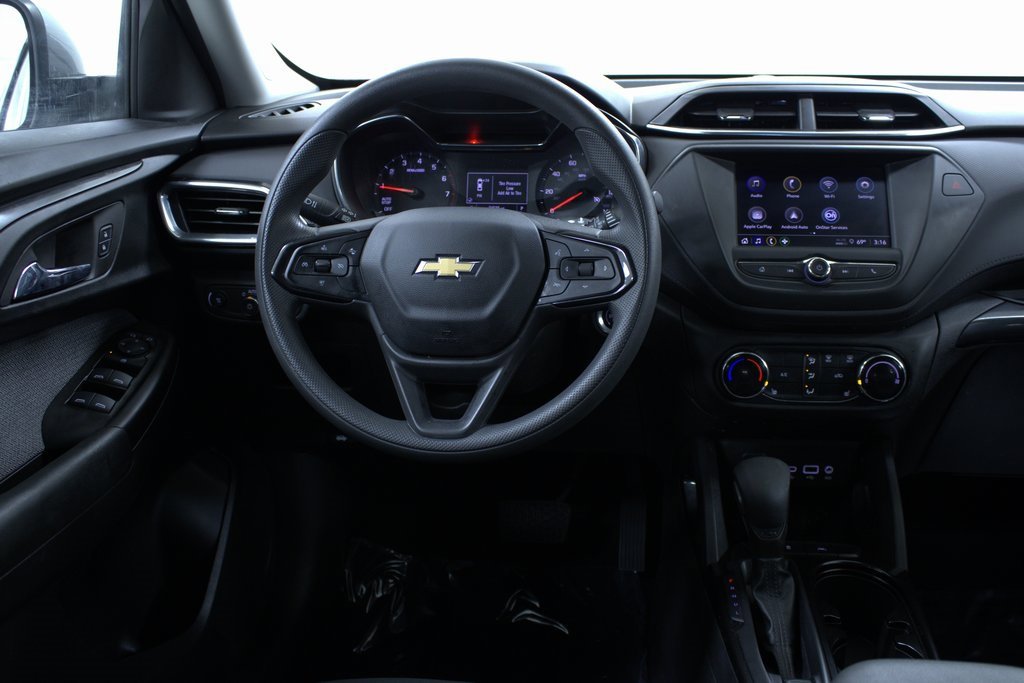 Used 2023 Chevrolet TrailBlazer LT image 13