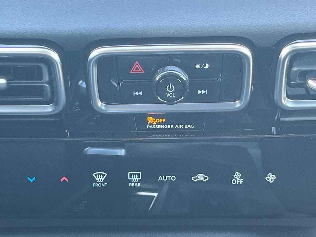 New 2026 Nissan Sentra SV w/ Floor Mat Package FWD image 25