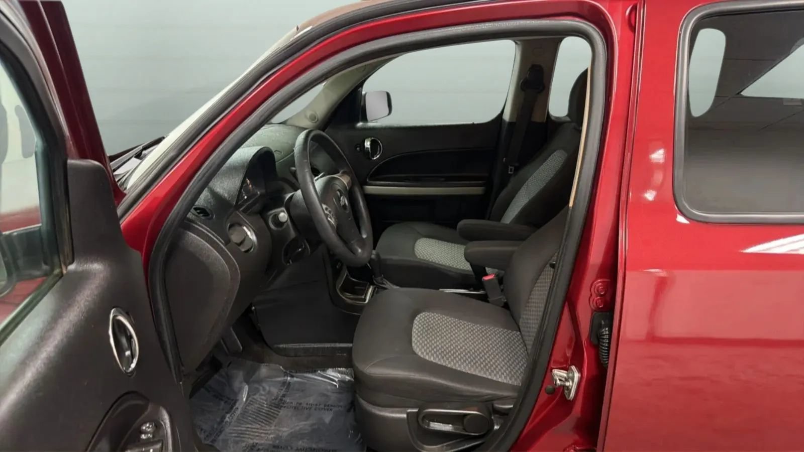 Used 2009 Chevrolet HHR LS FWD image 19
