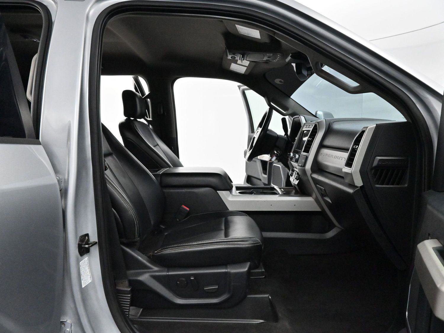 Used 2020 Ford F350 Lariat w/ Lariat Value Package image 31