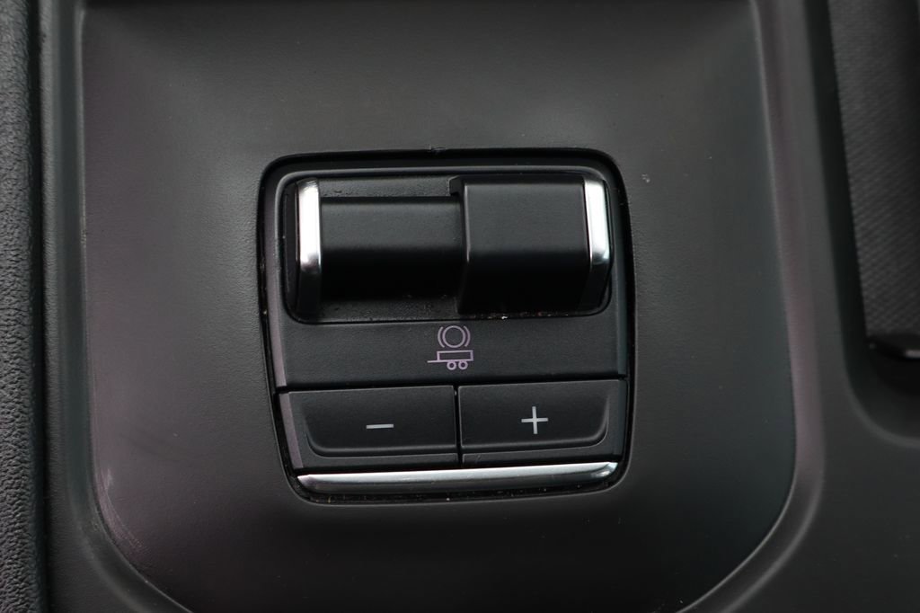 Used 2024 GMC Sierra 2500 Denali w/ Denali Reserve Package image 40