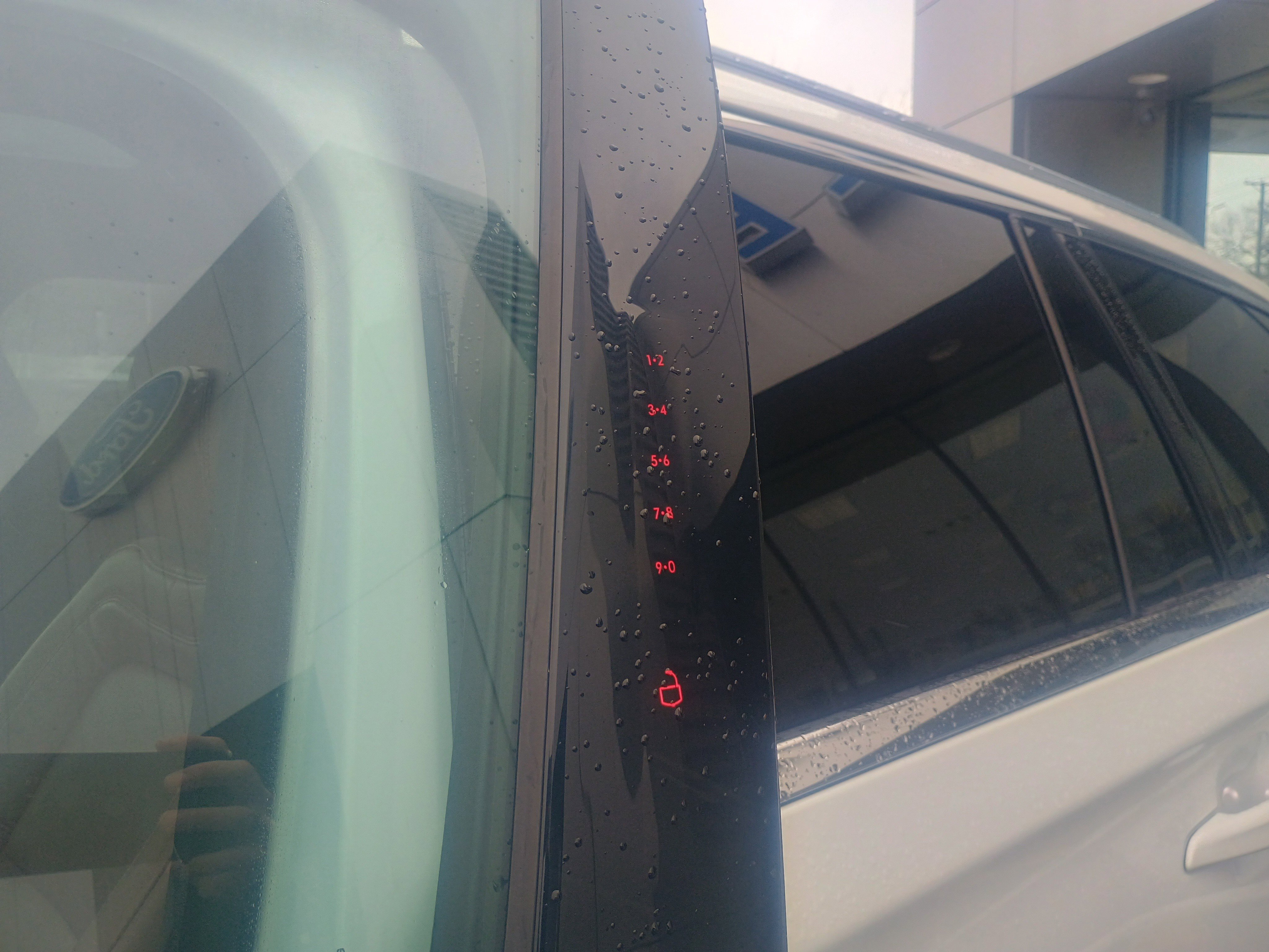 Used 2023 Lincoln Aviator Reserve image 6