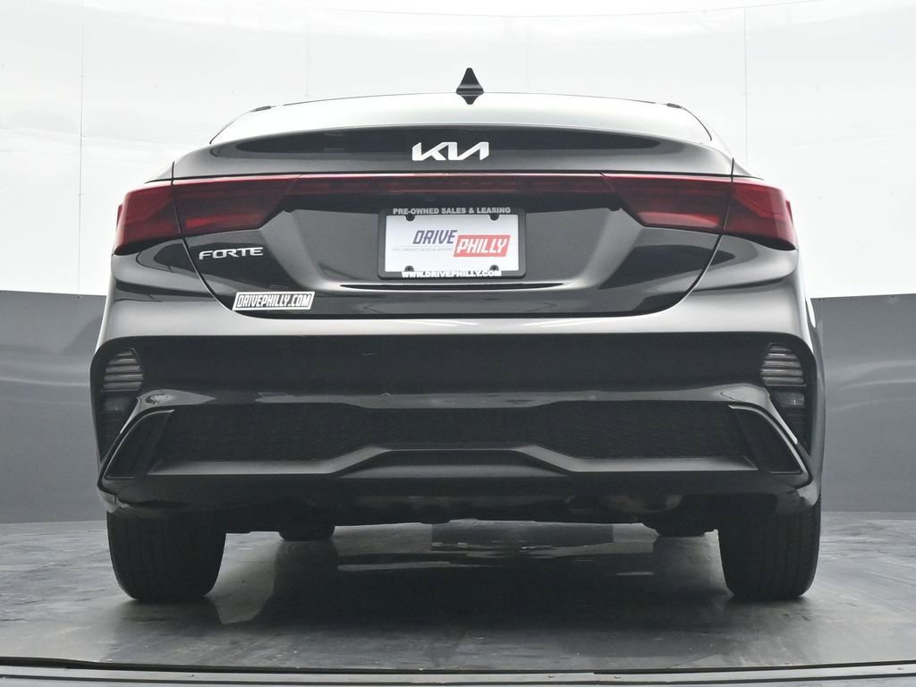 Used 2023 Kia Forte LXS image 29