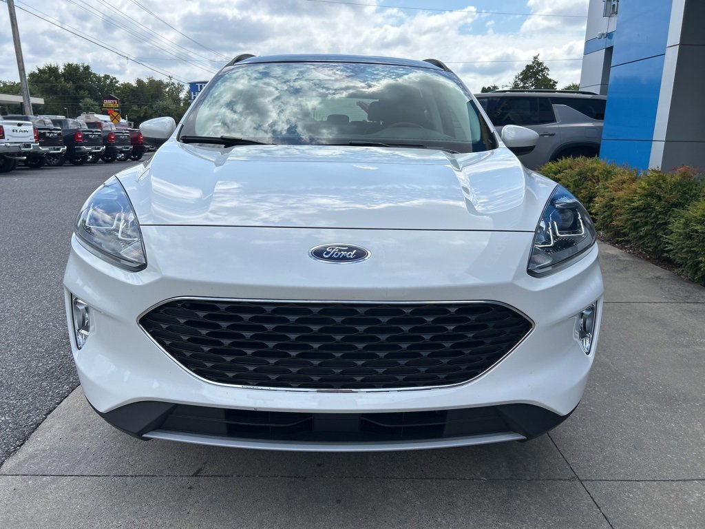 Used 2022 Ford Escape SEL w/ Technology Package image 4