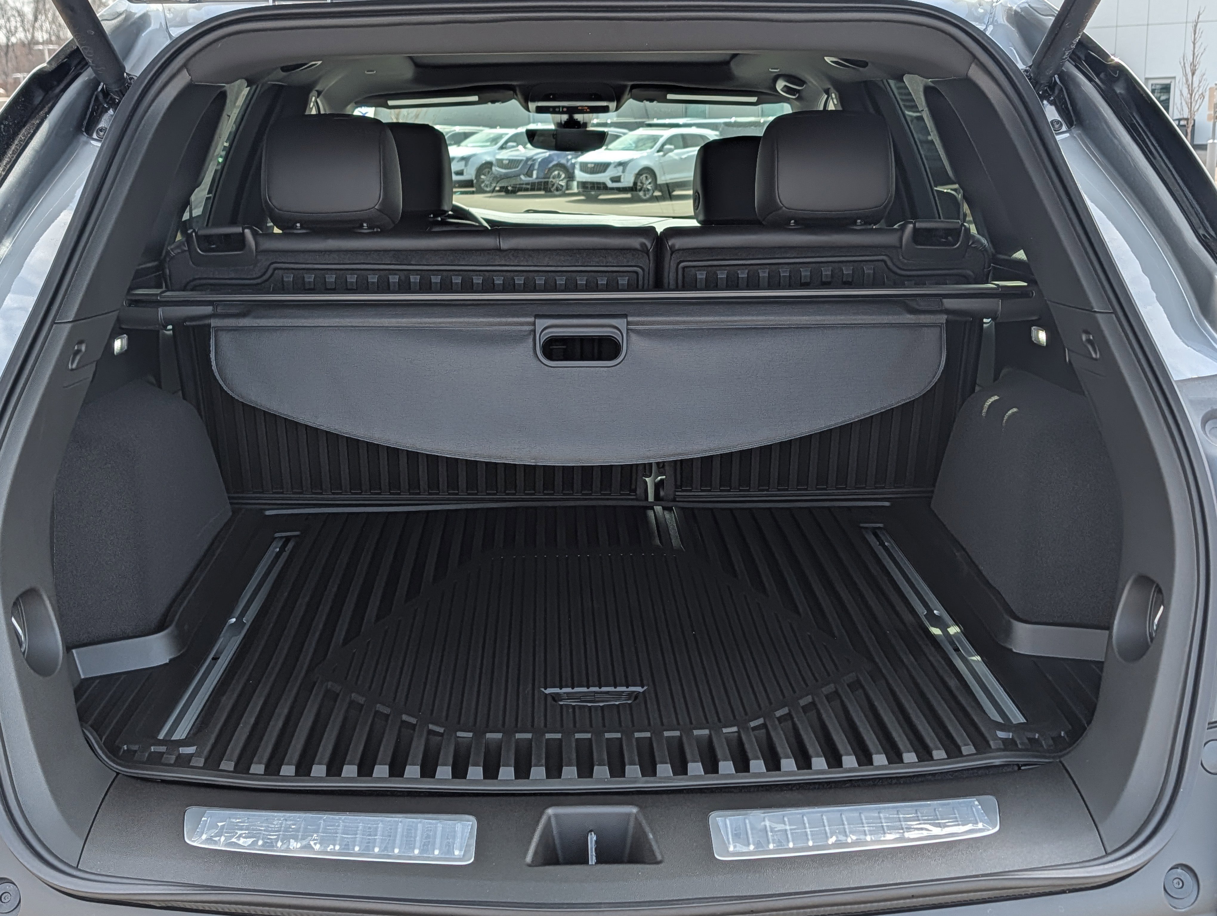 New 2026 Cadillac XT5 Premium Luxury w/ LPO, Floor Liner Package image 16