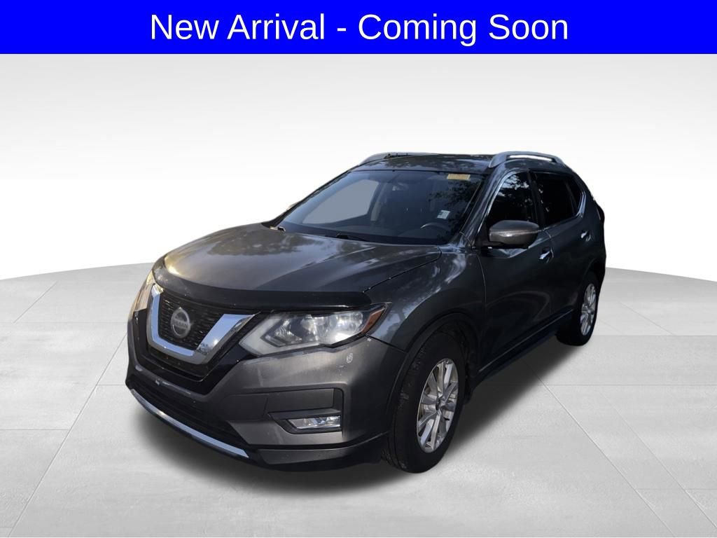 Used 2018 Nissan Rogue SV w/ Premium Package