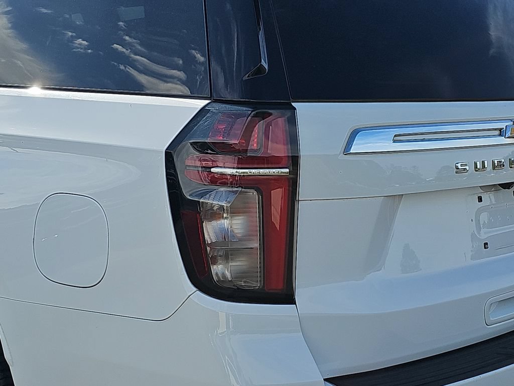 Used 2022 Chevrolet Suburban Premier RWD image 39