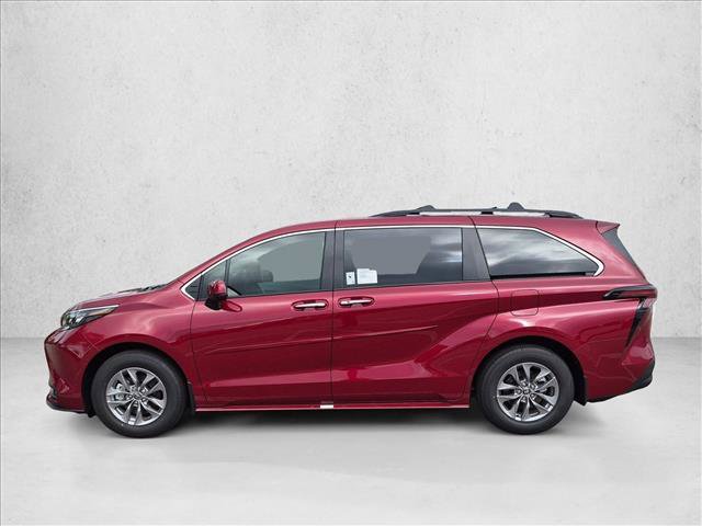 New 2026 Toyota Sienna XLE FWD image 5