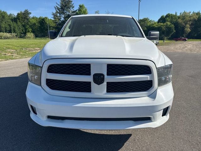 Used 2019 RAM 1500 Express w/ Wheel & Sound Group AWD/4WD image 8
