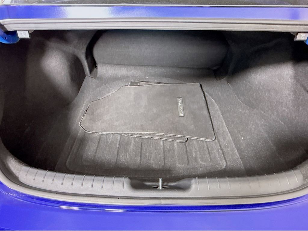 Certified 2021 Hyundai Elantra SEL w/ Convenience Package FWD image 28