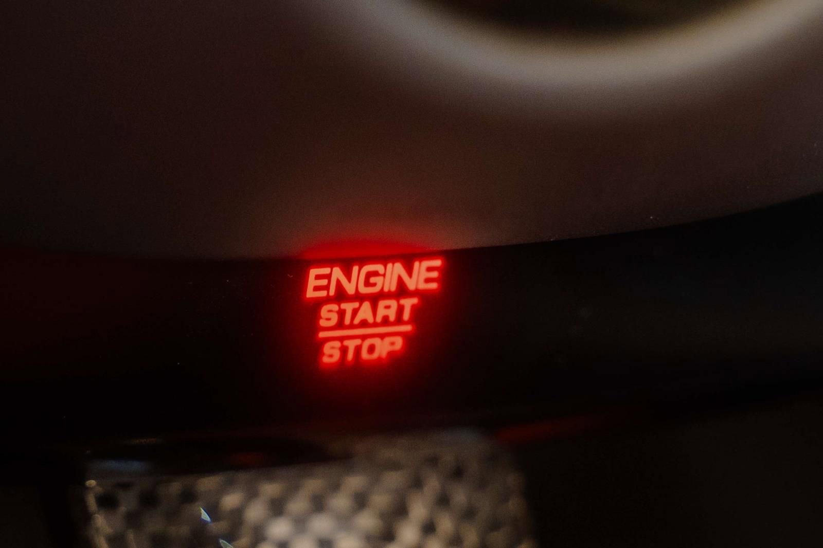 Used 2025 Ferrari 296 GTS image 28