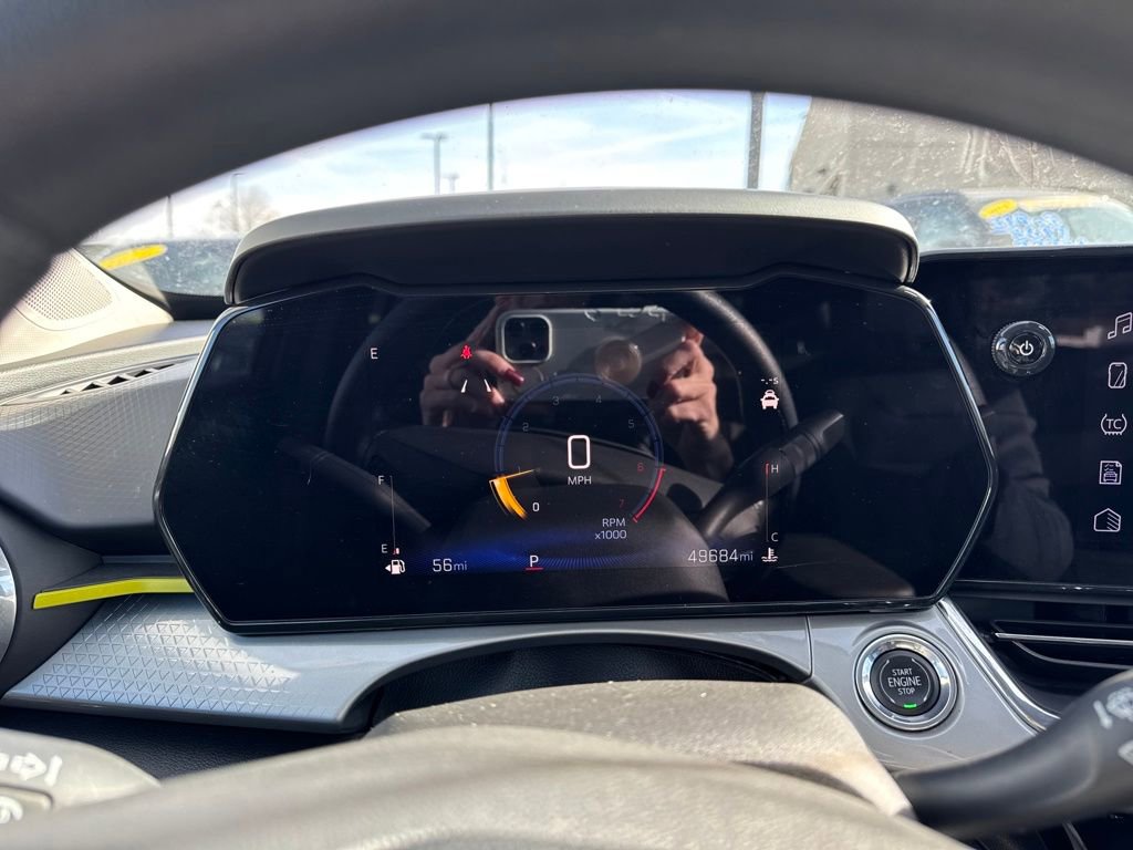 Used 2024 Chevrolet Trax LT image 35