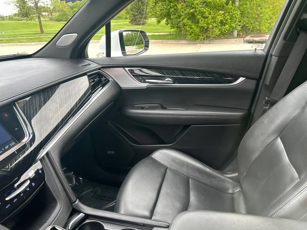 Used 2023 Cadillac XT6 Premium Luxury AWD/4WD image 30