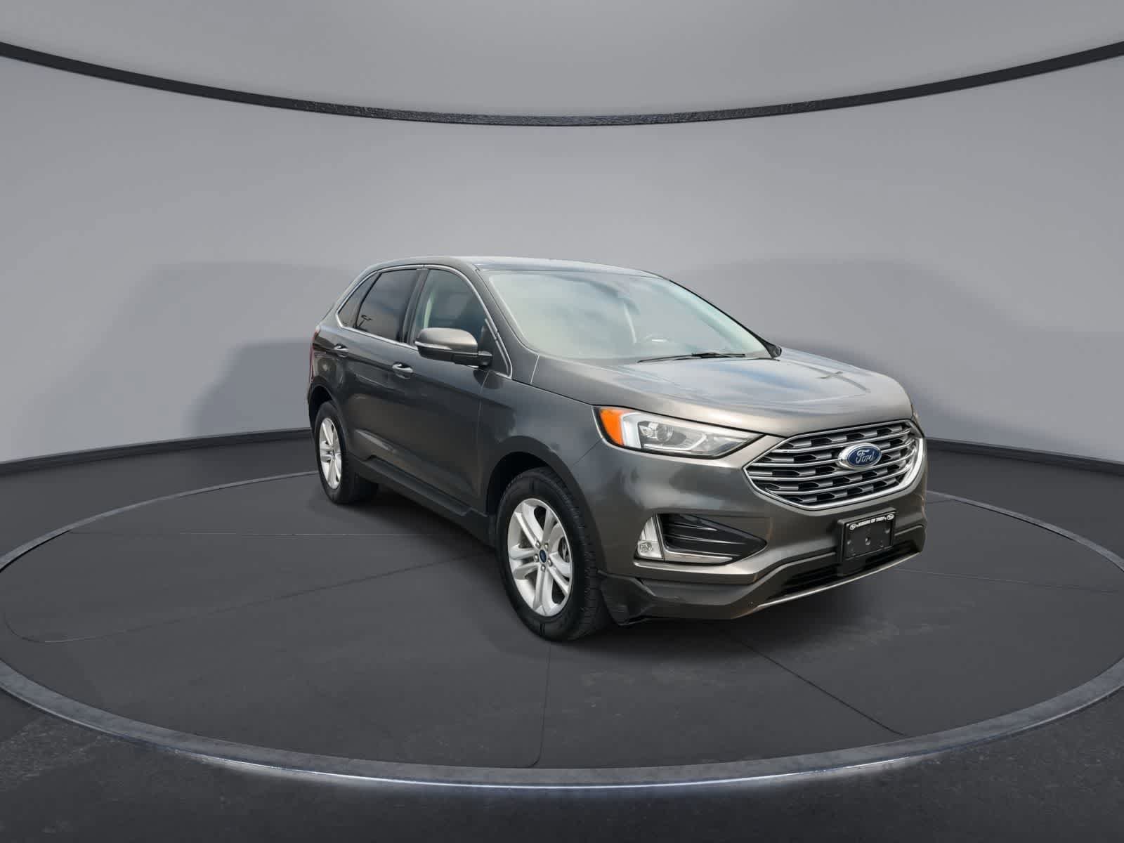 Used 2020 Ford Edge SEL w/ Convenience Package AWD/4WD image 2