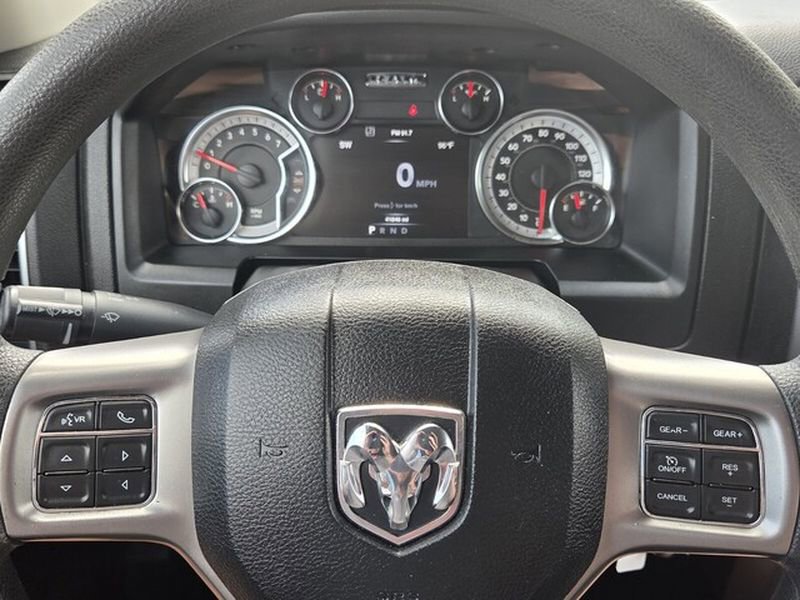 Used 2022 RAM 1500 Classic SLT w/ Electronics Group image 20