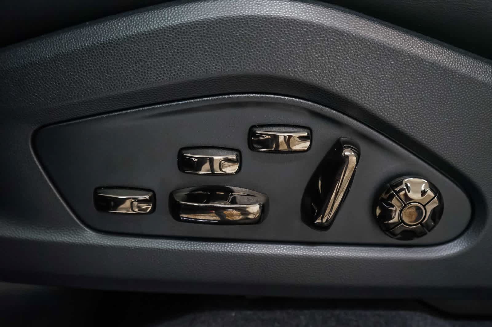 New 2026 Porsche Cayenne Turbo Electric AWD/4WD image 26