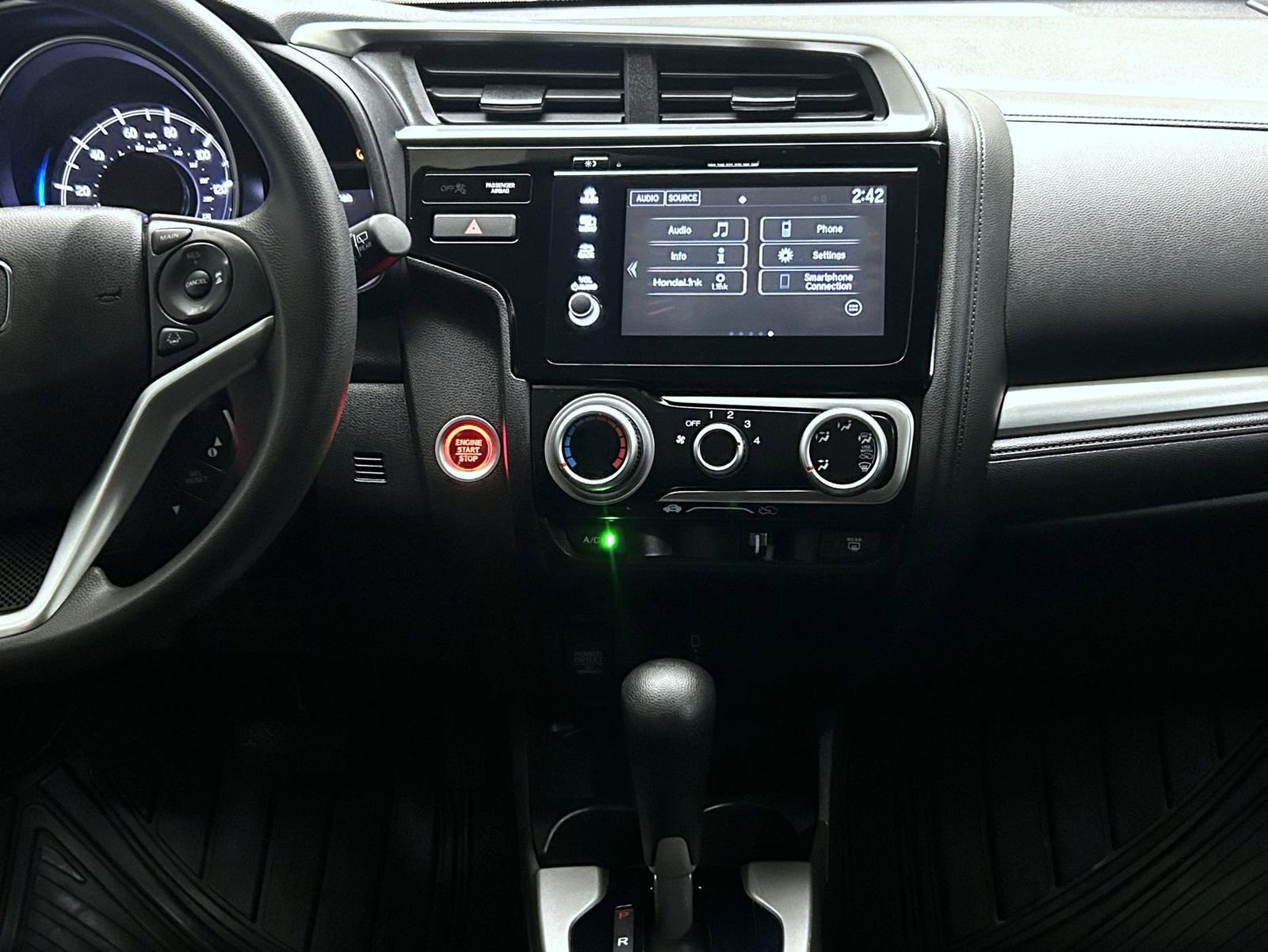 Used 2020 Honda Fit EX image 13