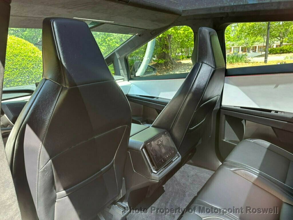 Used 2024 Tesla Cybertruck Cyberbeast AWD/4WD image 14