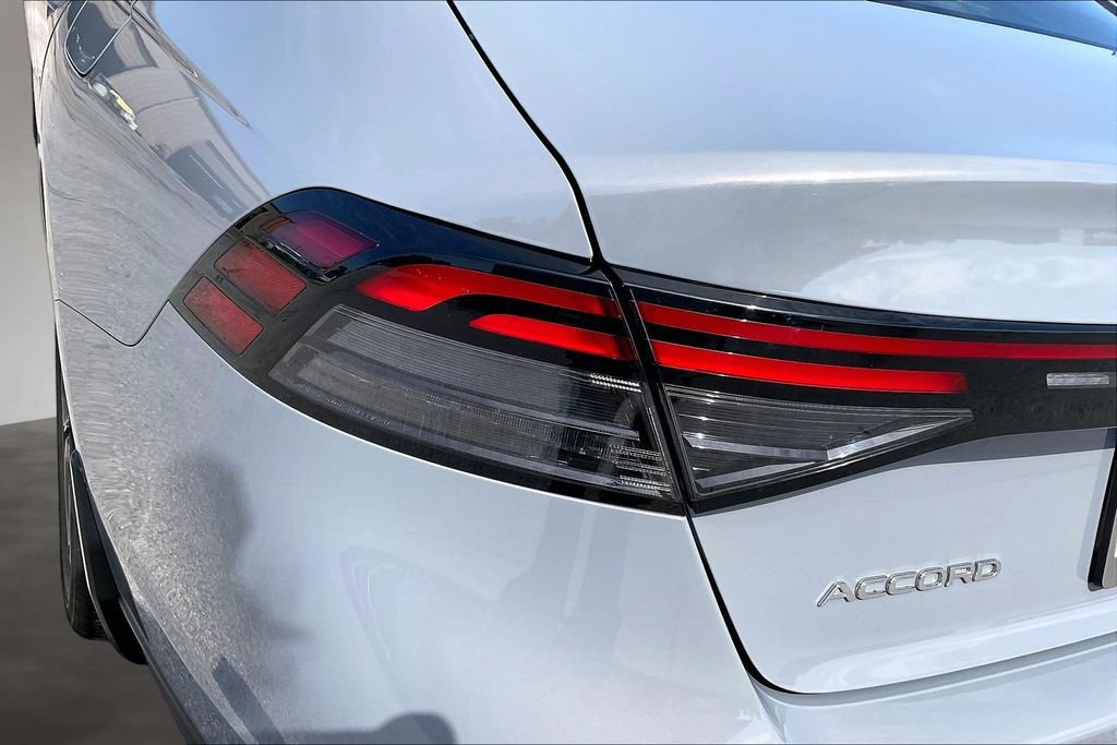 Certified 2025 Honda Accord SE image 22