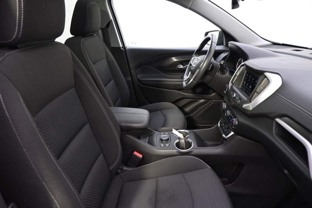 Used 2023 GMC Terrain SLE w/ Driver Convenience Package AWD/4WD image 16
