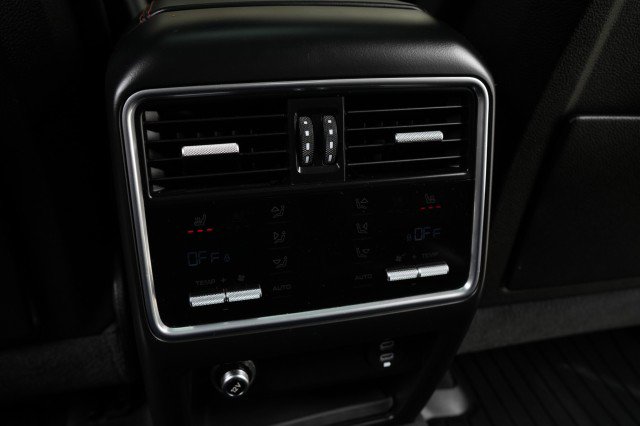 Used 2021 Porsche Cayenne GTS AWD/4WD image 66