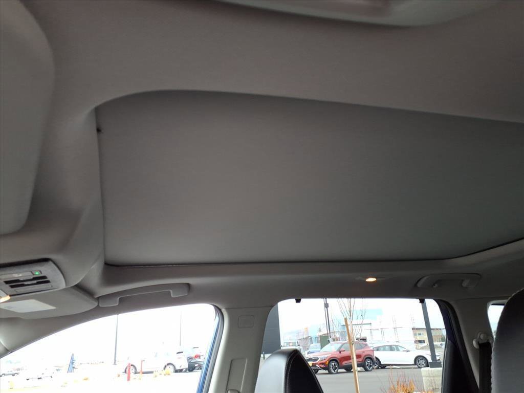 Used 2021 Nissan Rogue SL w/ Premium Package image 11