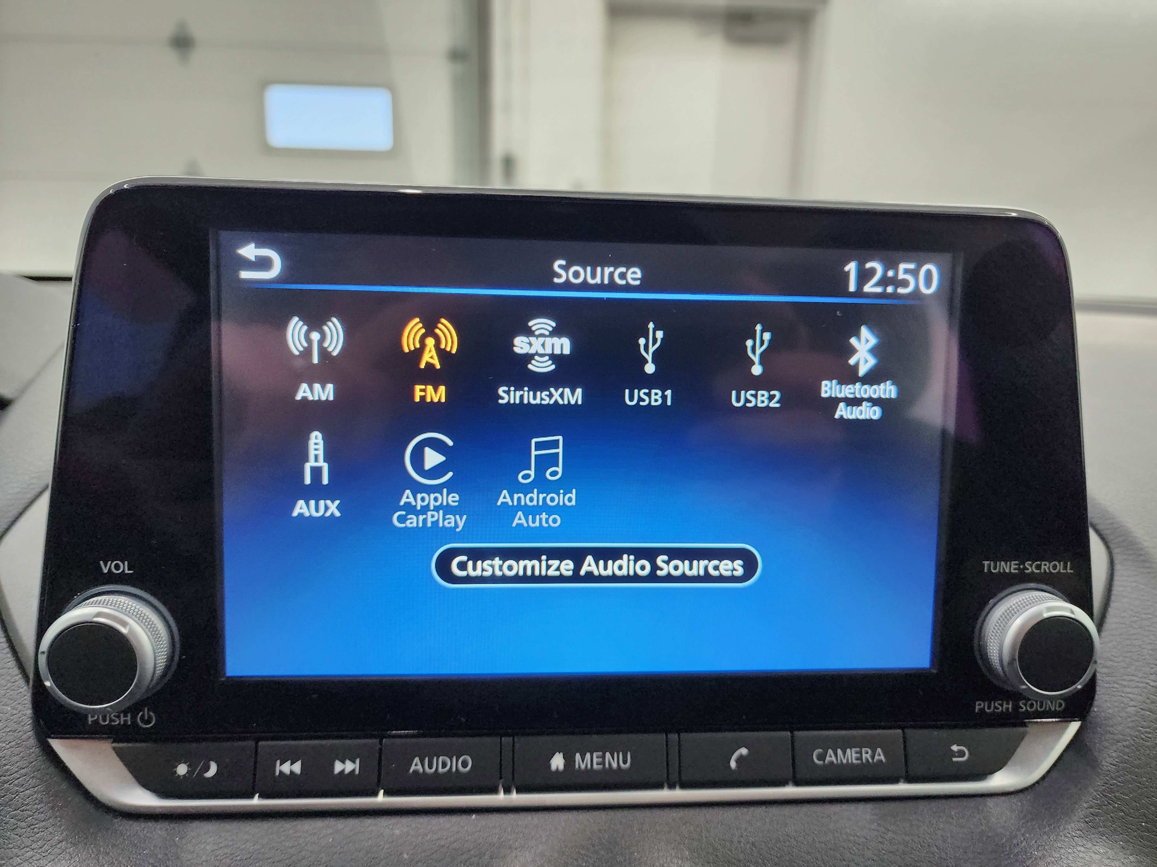 Used 2023 Nissan Sentra SV image 40