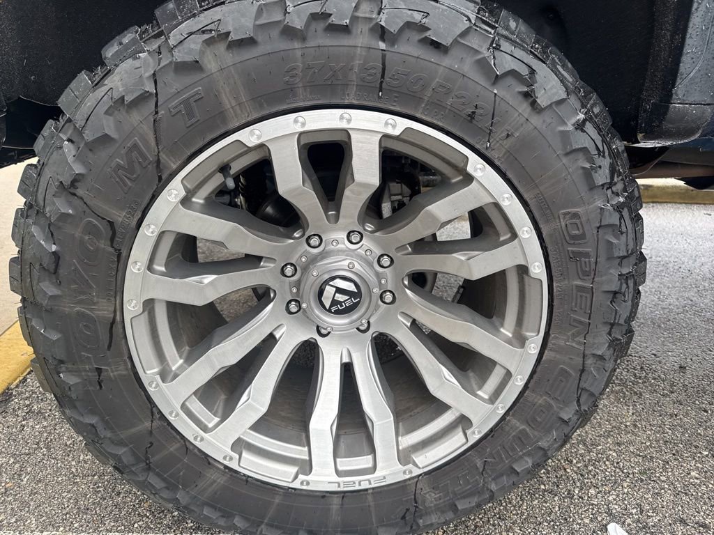 Used 2020 GMC Sierra 2500 Denali w/ Denali Ultimate Package image 10