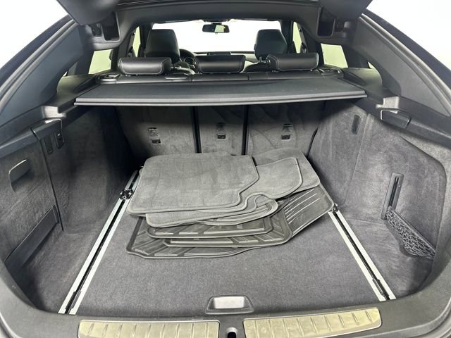 Used 2018 BMW 330i Gran Turismo xDrive image 26