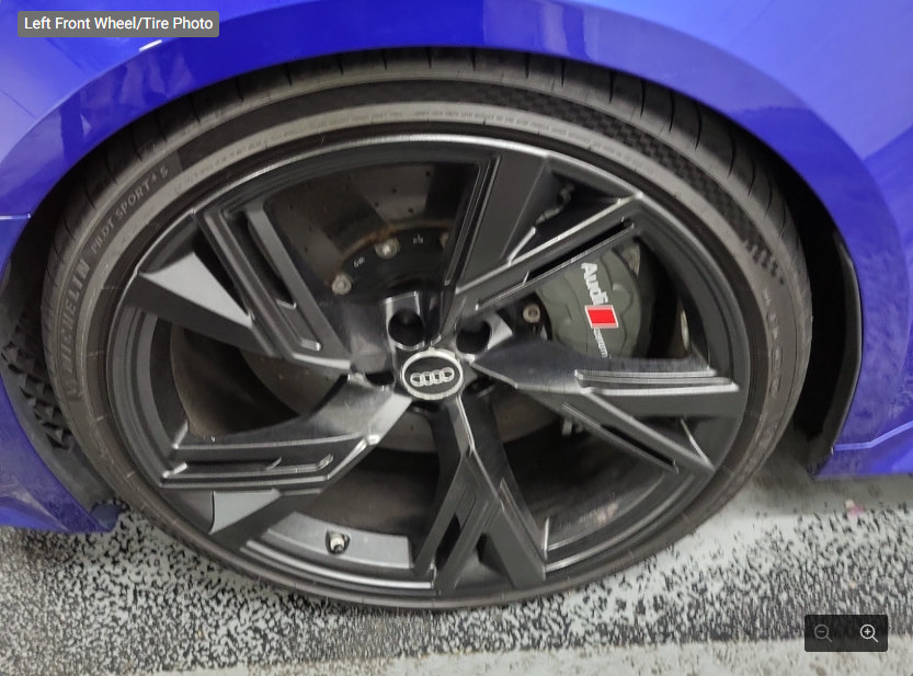 Used 2022 Audi RS 6 AWD/4WD image 14