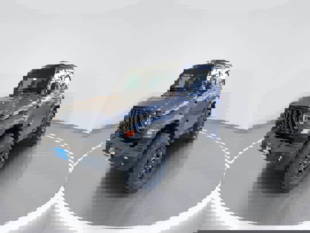 Used 2025 Jeep Wrangler Sport image 4