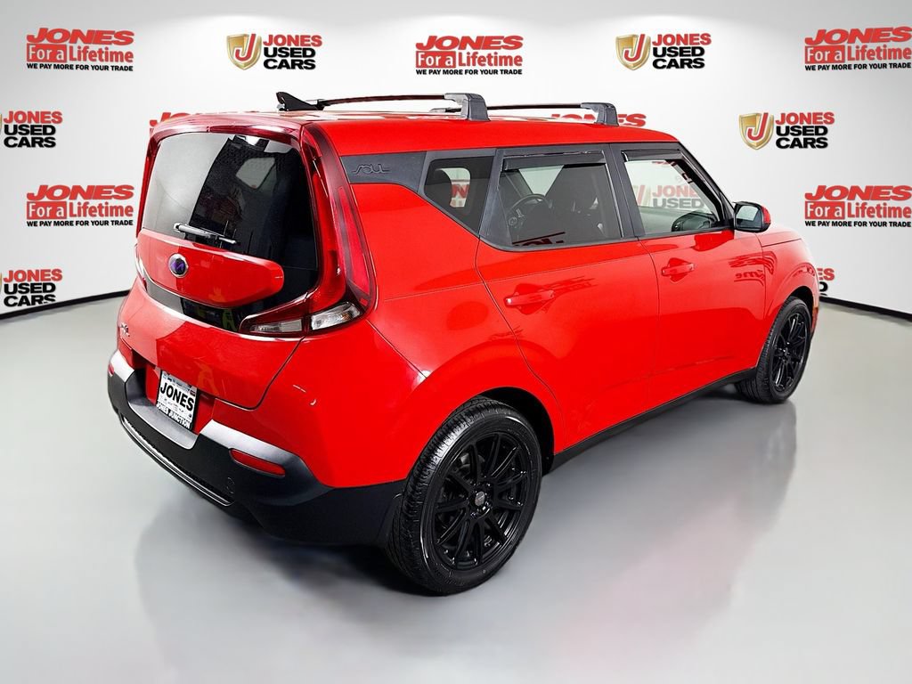 Used 2020 Kia Soul LX FWD image 14