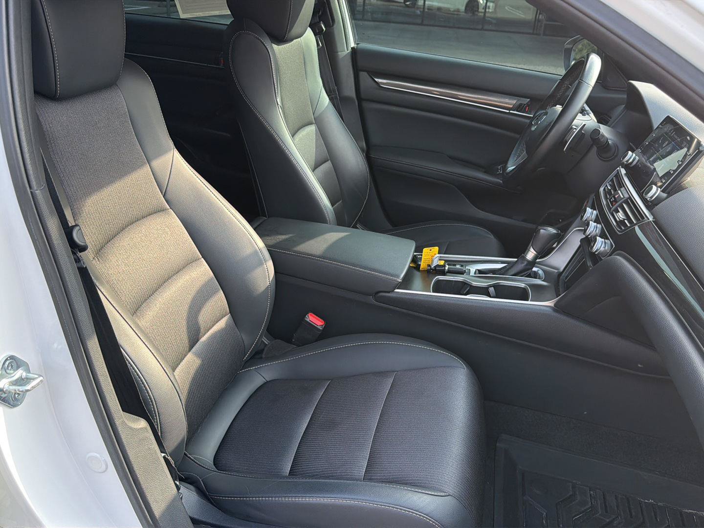 Used 2021 Honda Accord Sport image 16