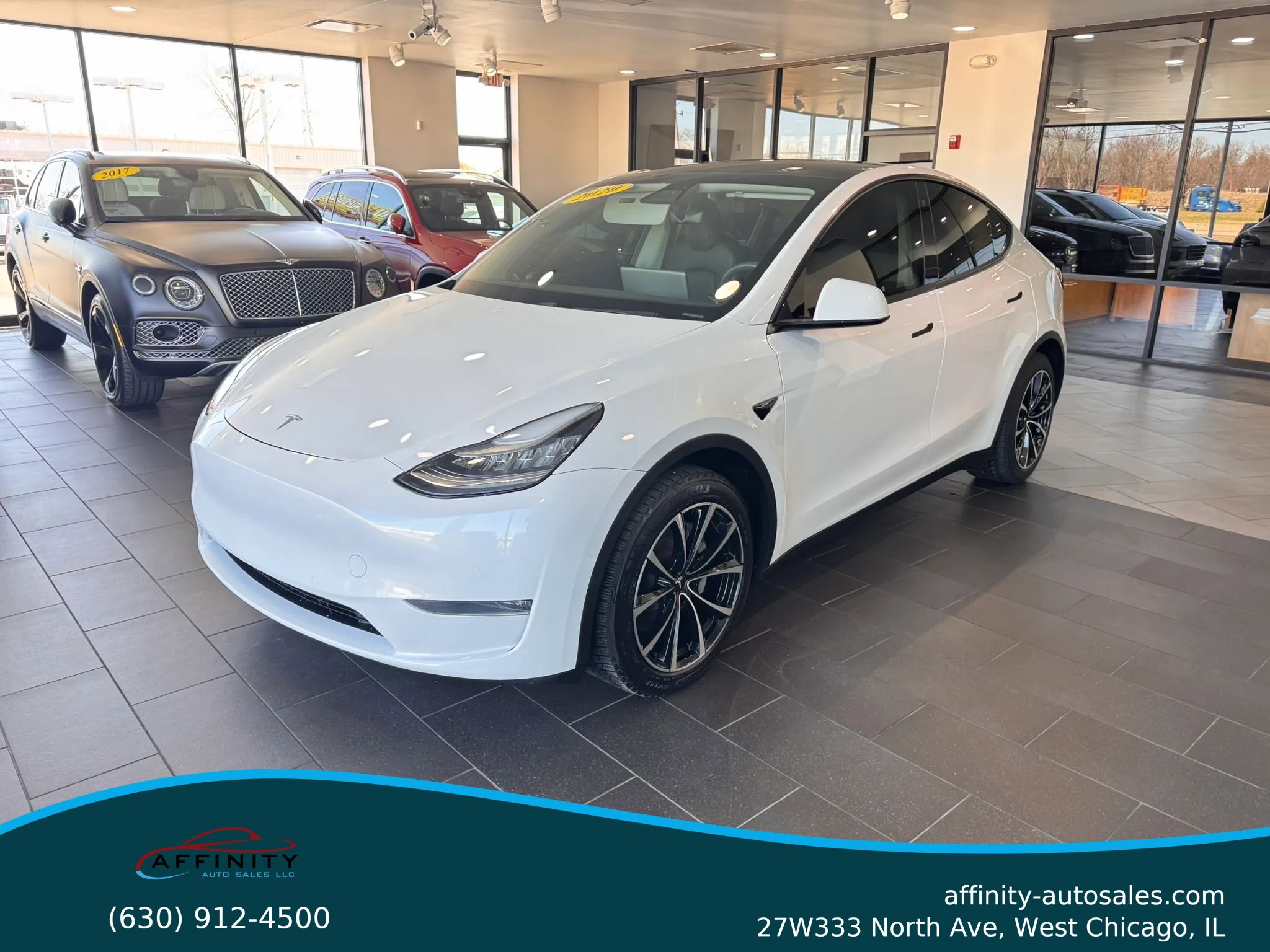 Used 2020 Tesla Model Y Long Range video 1
