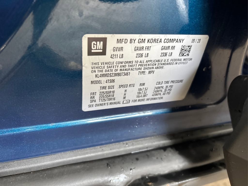 Used 2021 Buick Encore GX Select image 17