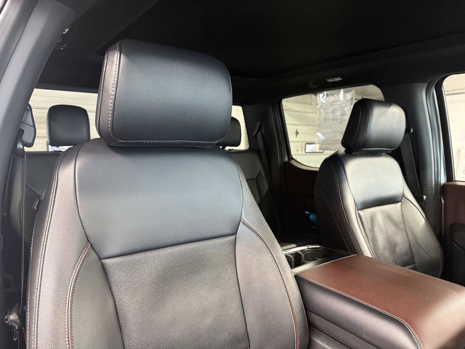 Used 2022 Ford F150 Lariat w/ Max Trailer Tow Package image 21