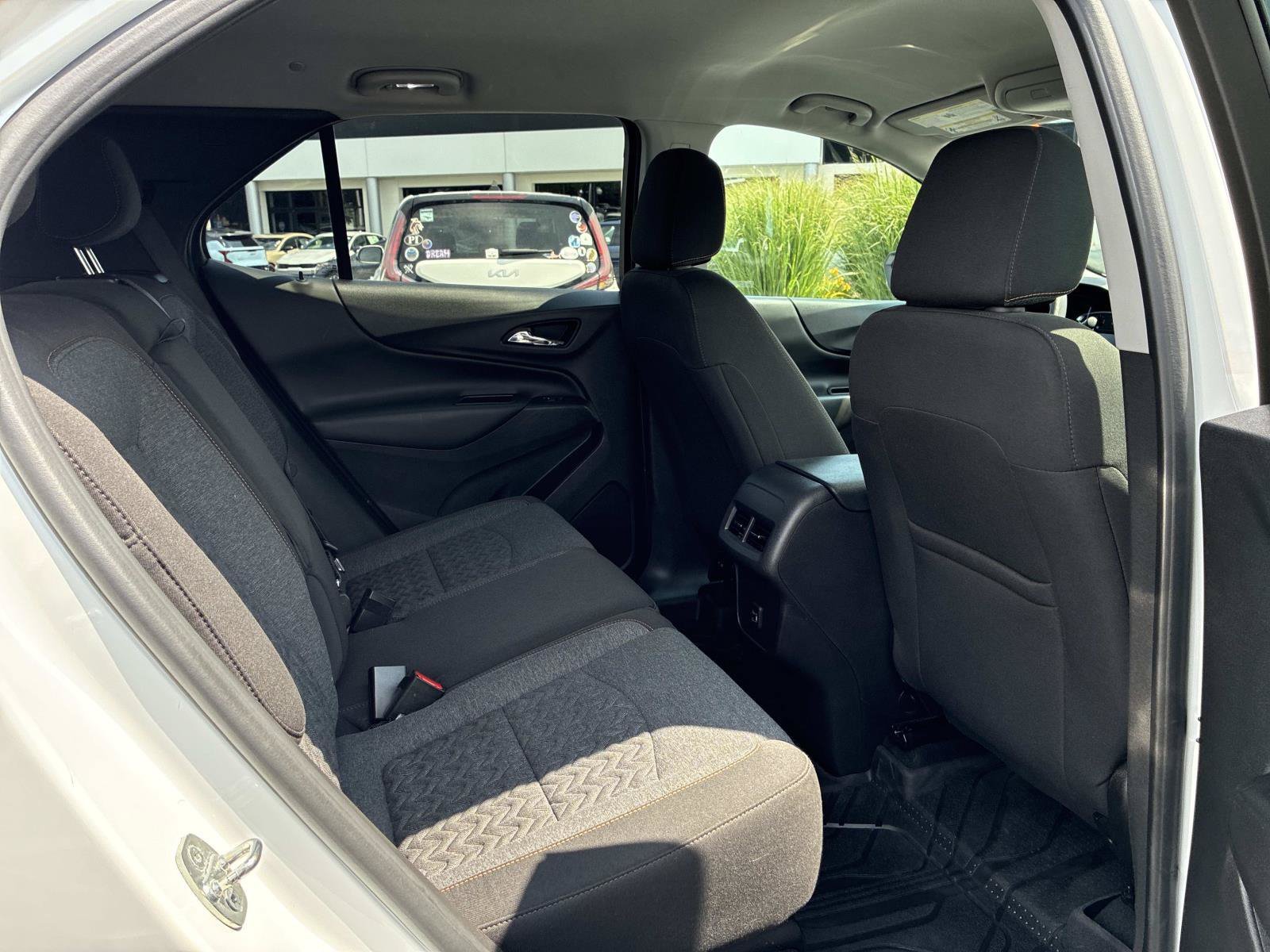 Used 2023 Chevrolet Equinox LT w/ LPO, Floor Liner Package AWD/4WD image 10