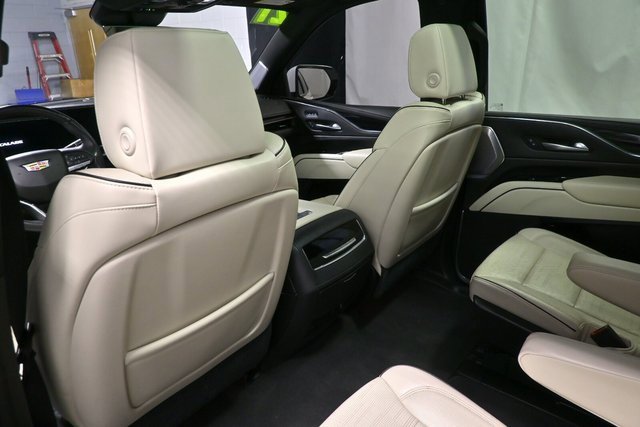 Used 2021 Cadillac Escalade Sport w/ Driver Assist Tech Package image 15