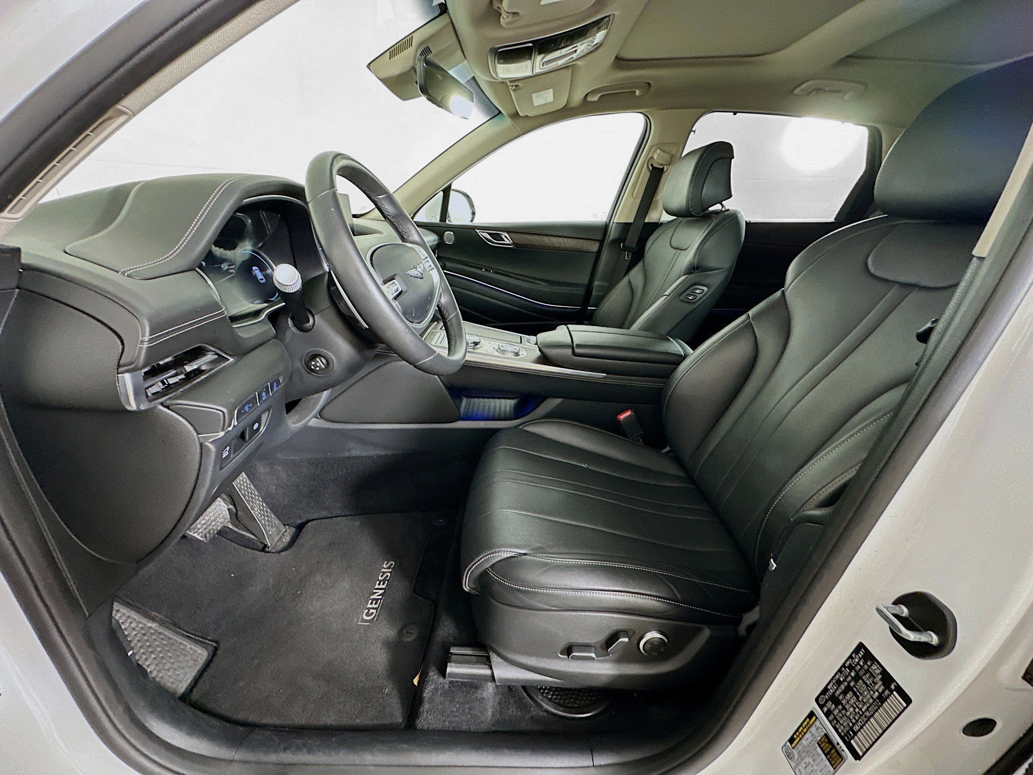 Used 2024 Genesis GV80 3.5T image 13