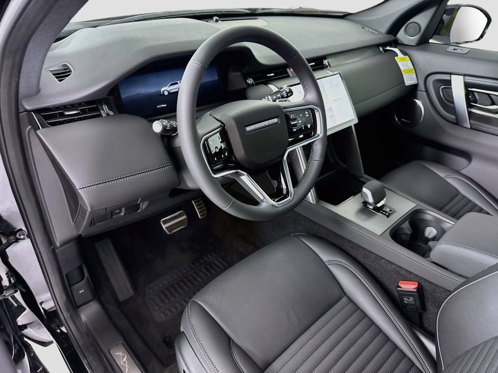 New 2026 Land Rover Discovery Sport Landmark AWD/4WD image 9