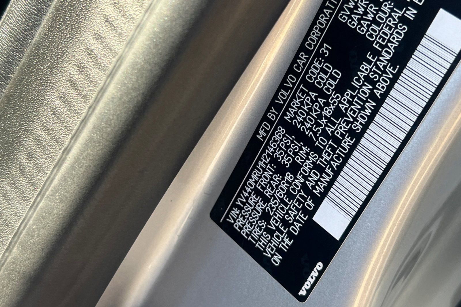 Used 2017 Volvo XC60 T5 Inscription w/ Advanced Package image 28