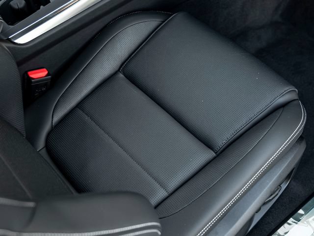 New 2024 Jaguar XF R-Dynamic SE AWD/4WD image 29
