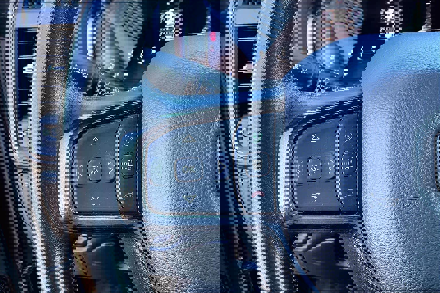 Used 2023 RAM 1500 Limited w/ Bed Utility Group image 22