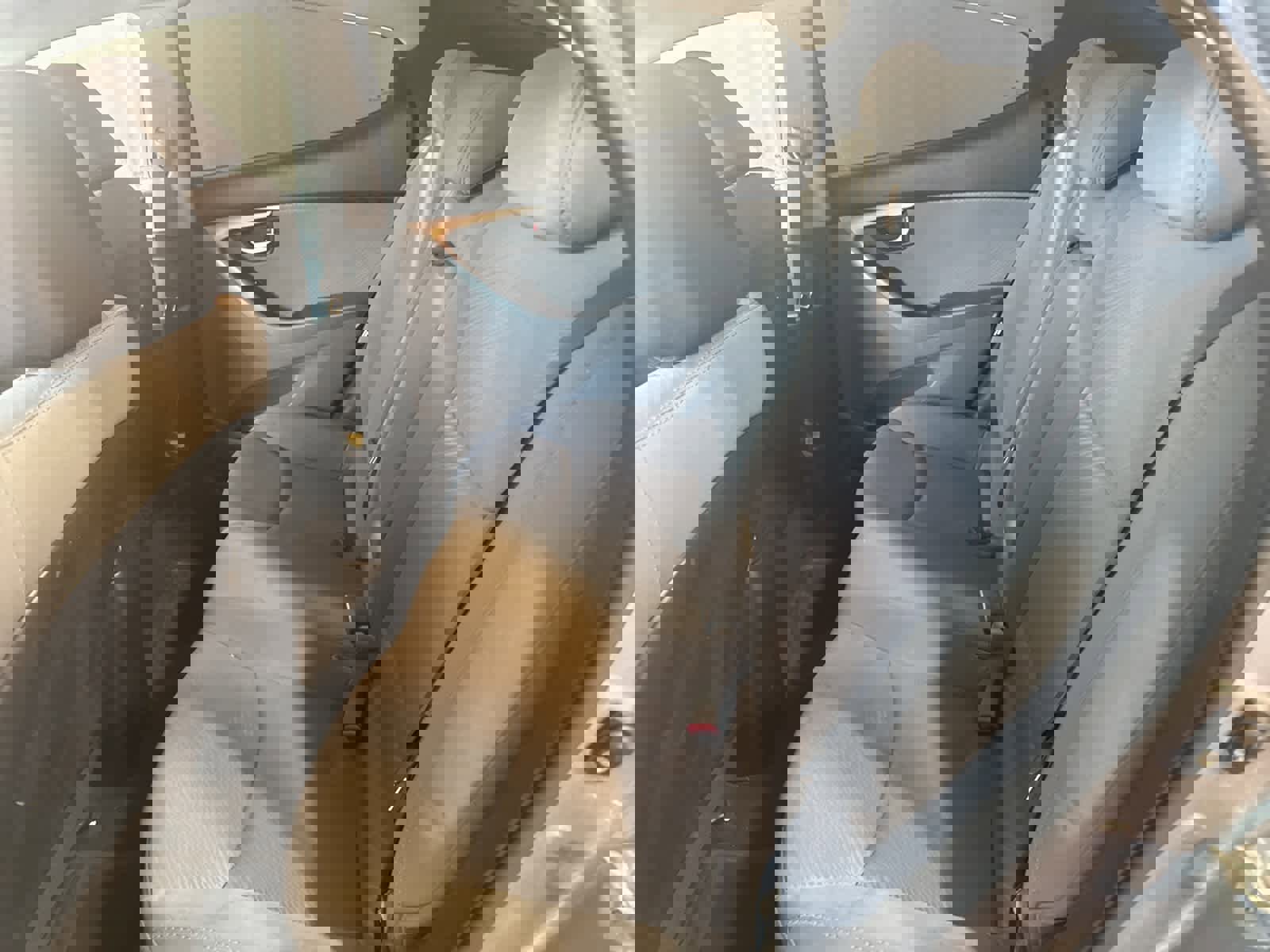 Used 2013 Hyundai Elantra GLS w/ Preferred Pkg image 16