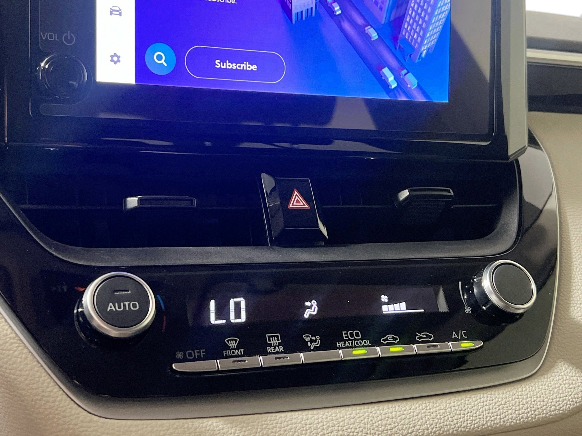 Used 2023 Toyota Corolla LE image 26