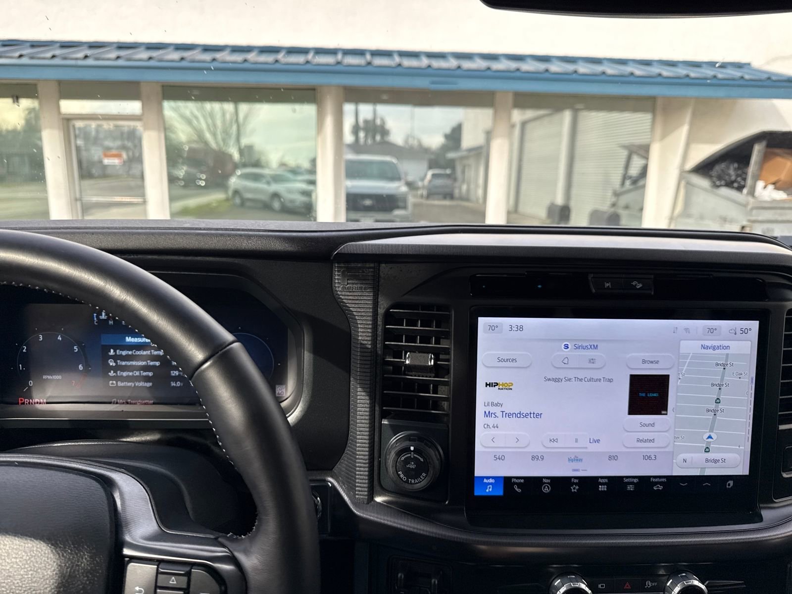 Used 2025 Ford F150 Platinum w/ Equipment Group 702A High image 17