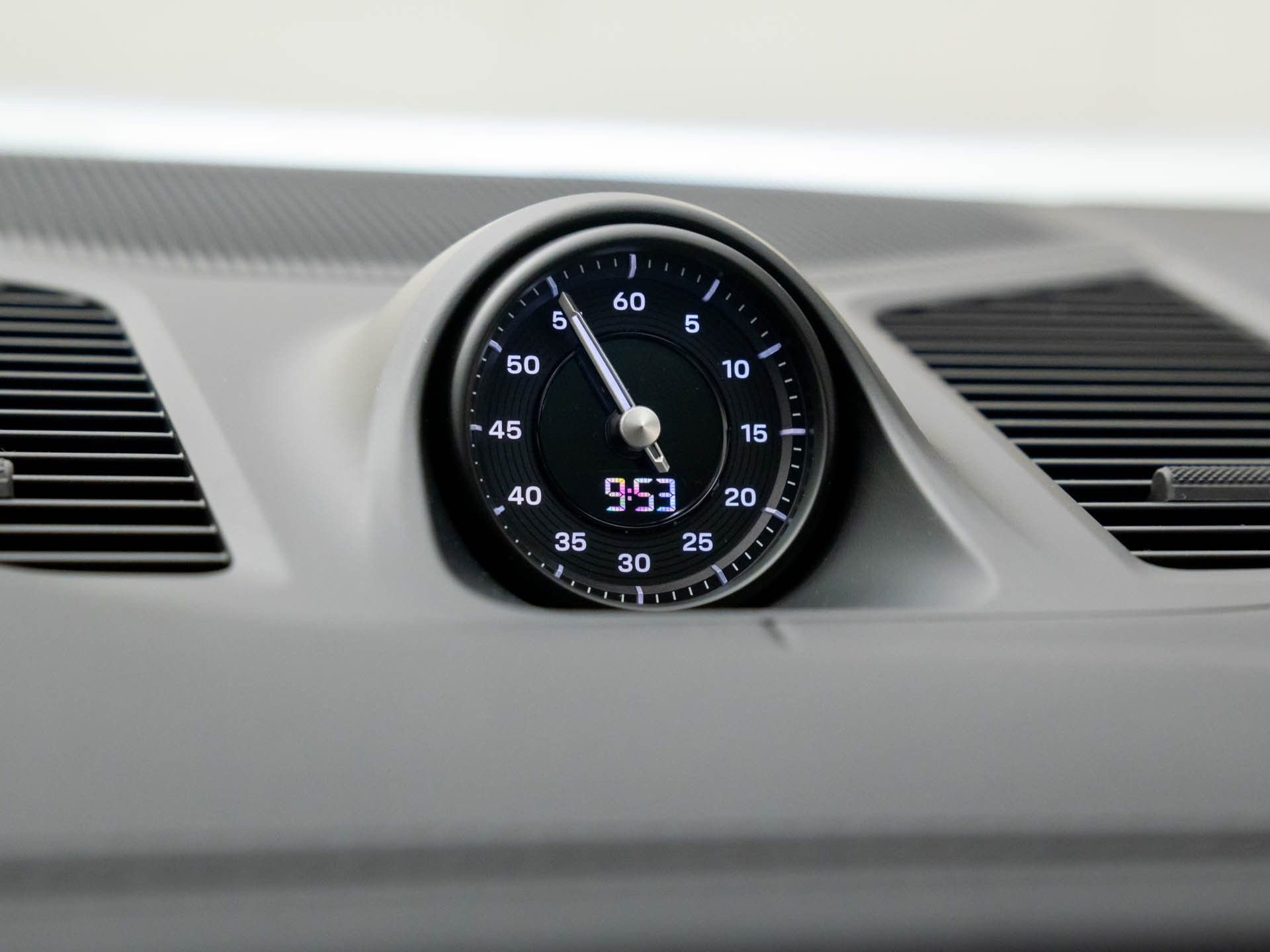 New 2026 Porsche Cayenne E-Hybrid Coupe image 30